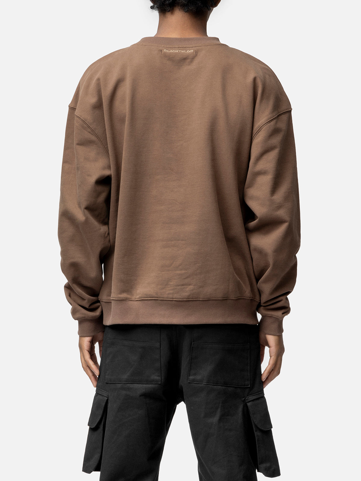 OVERSIZED SWEATSHIRT