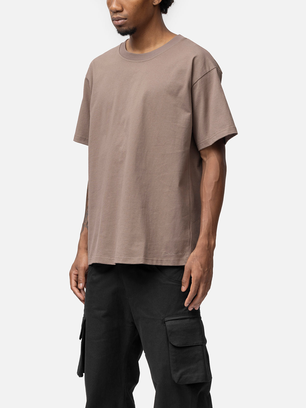 OVERSIZED T-SHIRT