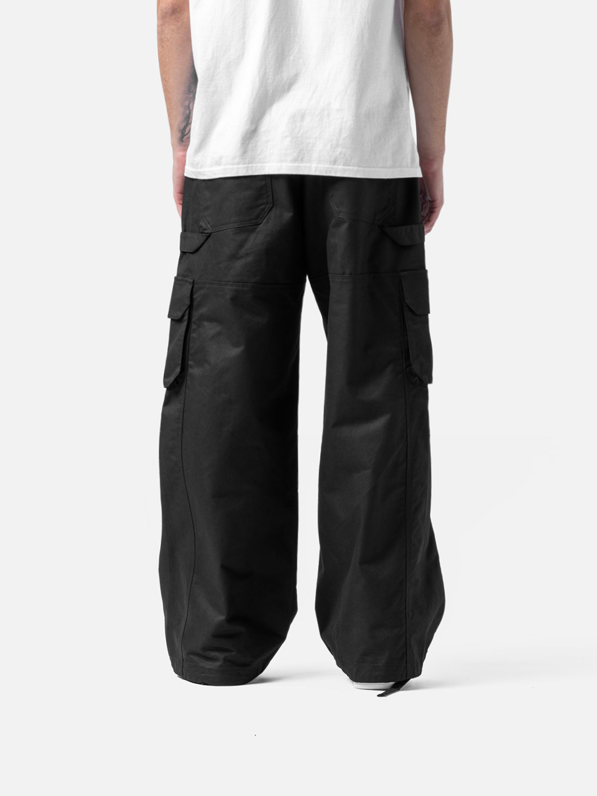 W1 CARGO