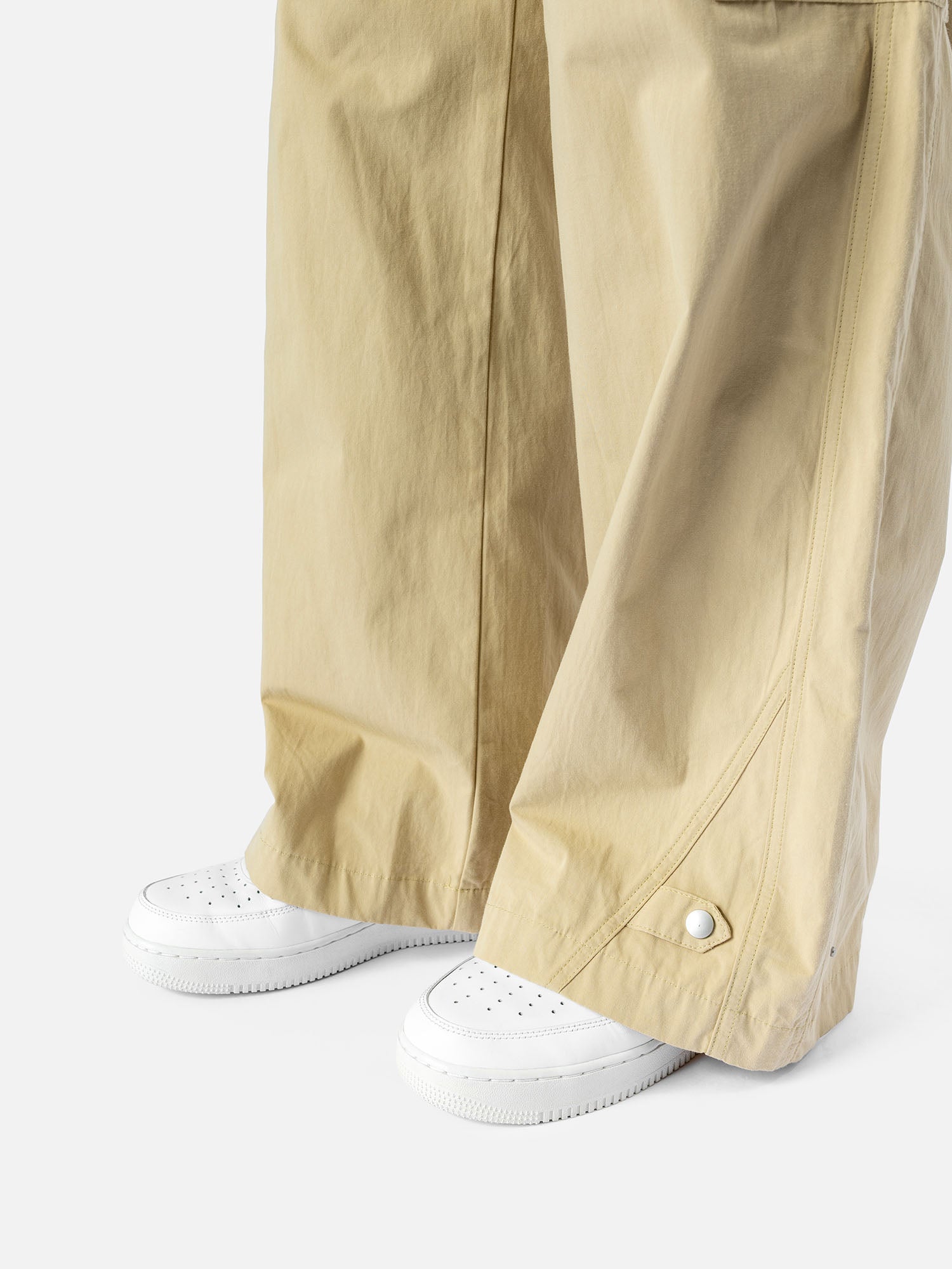 W8 CARGO