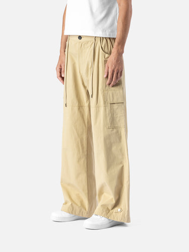 W8 CARGO