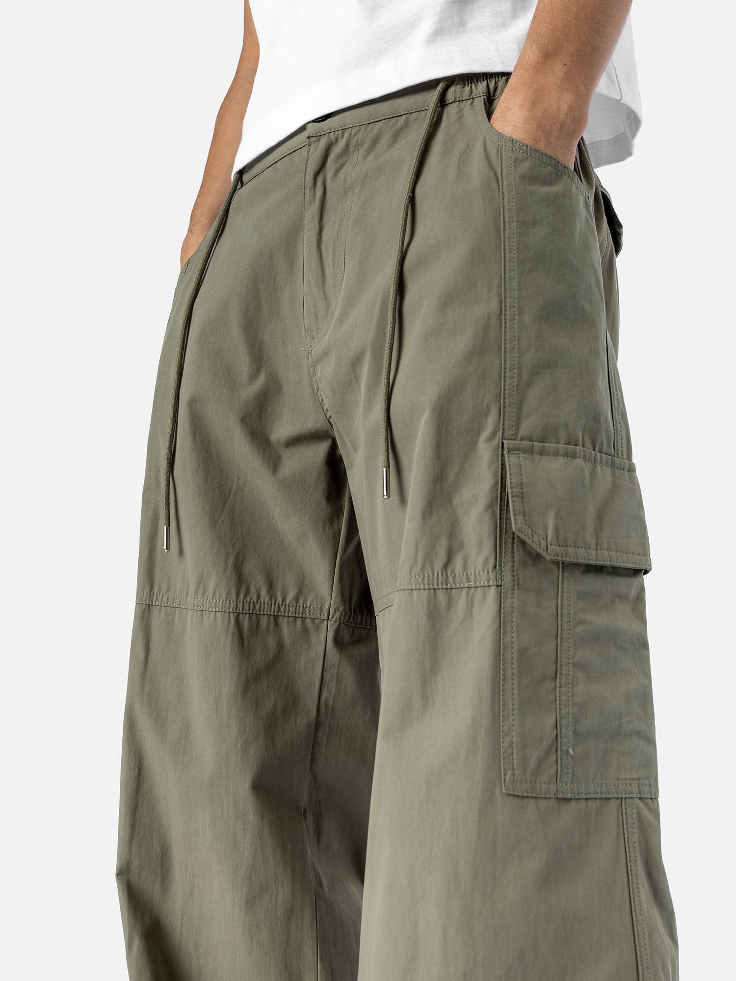 W8 CARGO
