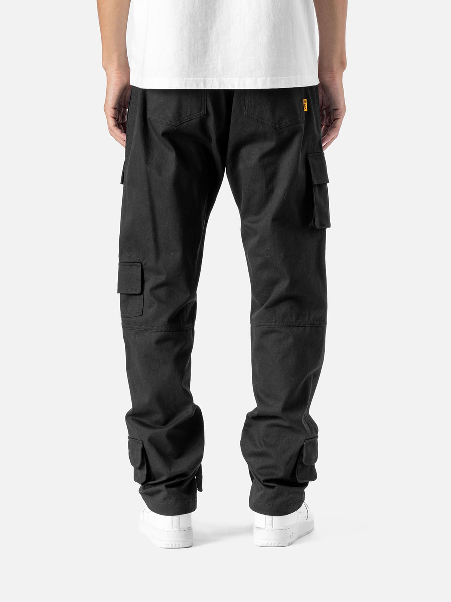 X1 CARGO