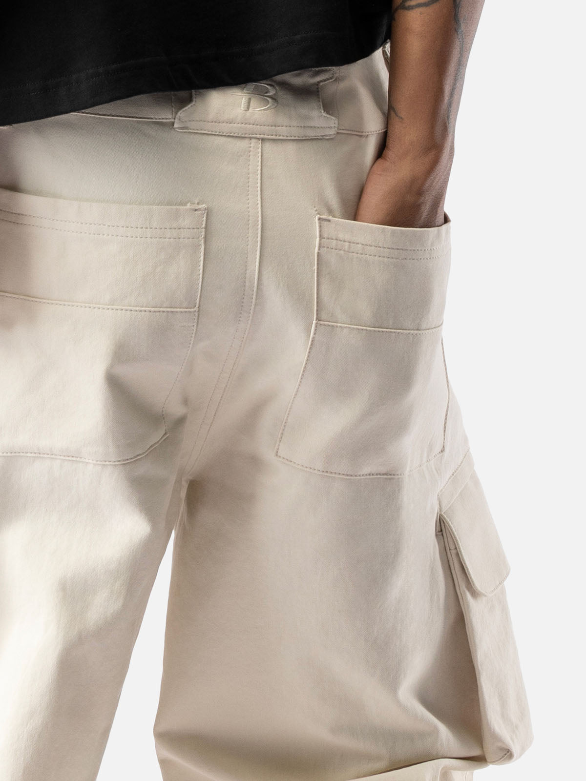 Y5 CARGO