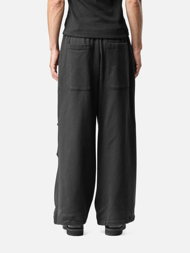 BAGGY SWEATPANTS